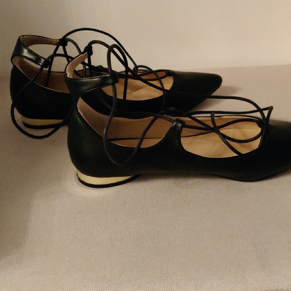 Lace up flats - Picture 2 of 5
